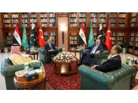 Pakistan prepares to host peace talks as Iran accuses US of ground assault plans