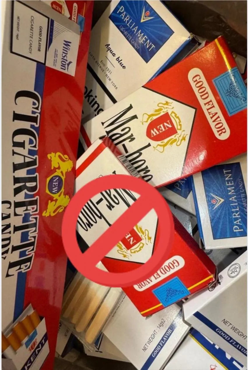 إغلاق سوبر ماركت لضبطه يبيع حلوى على شكل سجائر