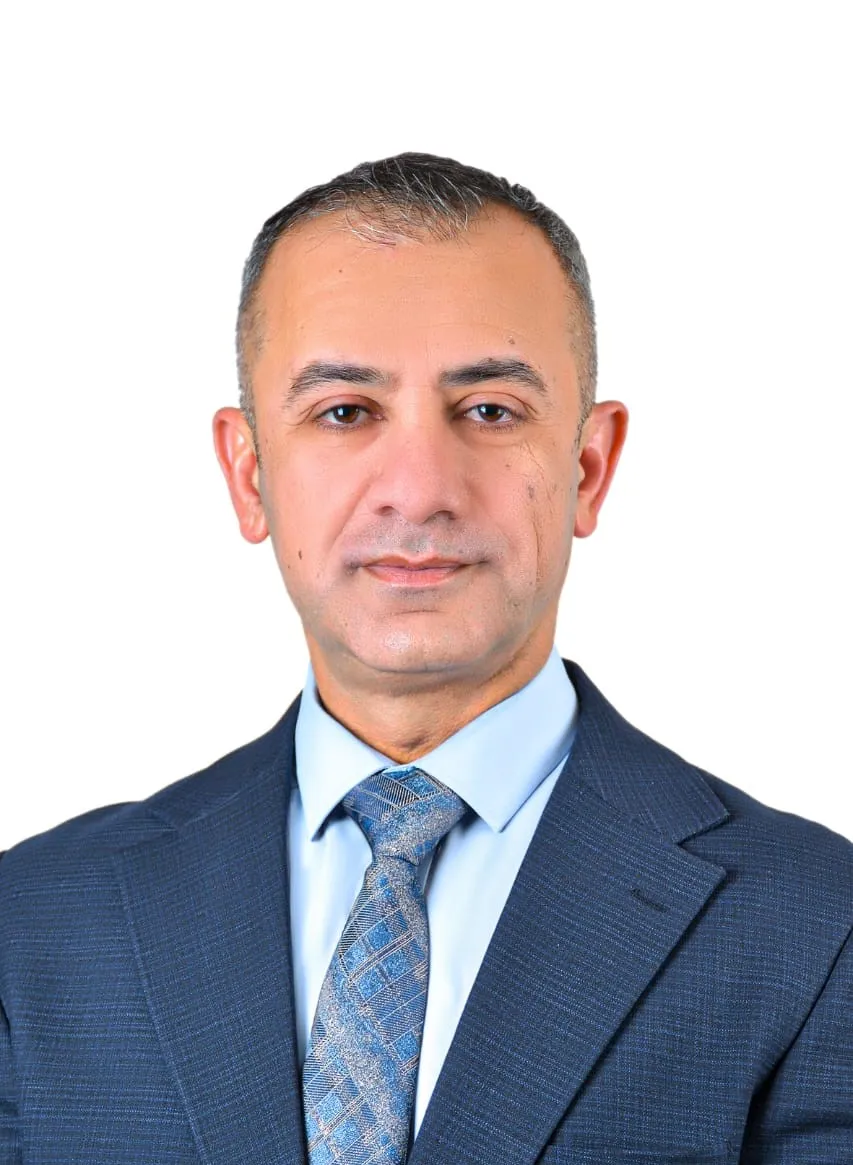 حين تُخبِّئ عمّانُ جزءًا من أعمارِنا تحتَ ساريةِ العلم