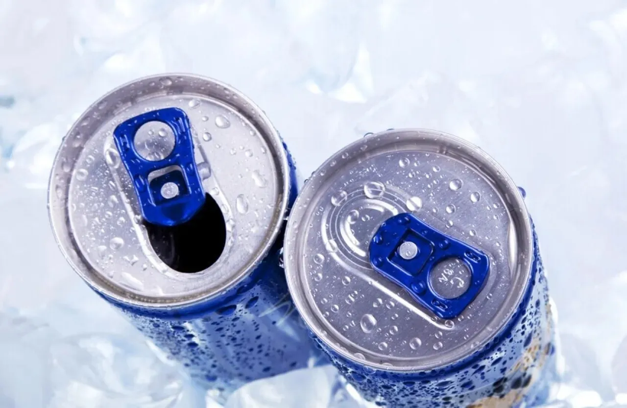 Ministry bans sale of energy drinks to under-18s, mandates warning labels and display separation