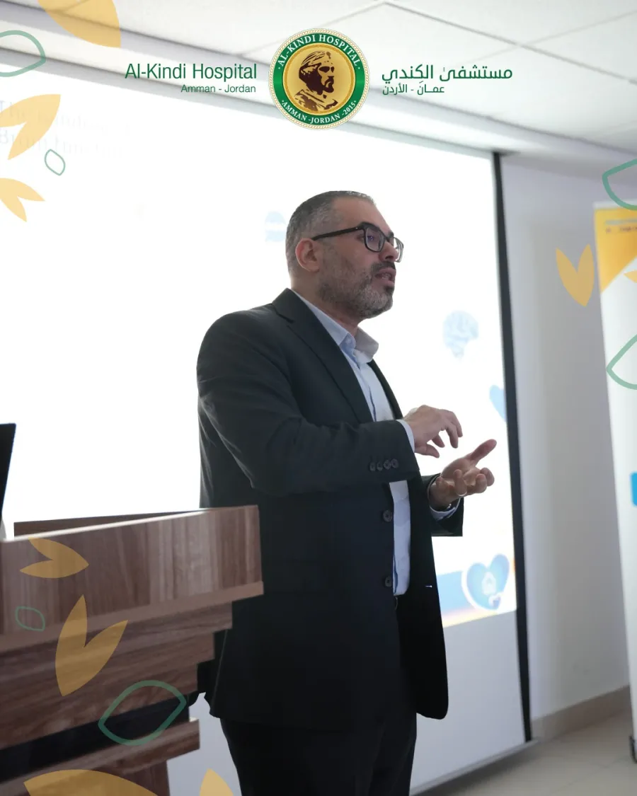  Al-Kindi Hospital hosts lecture on newborn nutrition