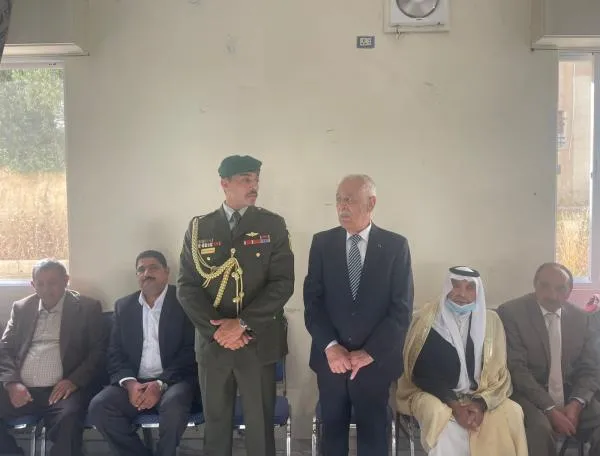 مندوبا عن الملك وولي العهد .. العيسوي يعزي عشيرة المهيرات