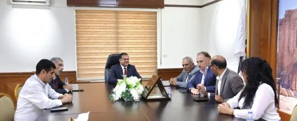 مدير مهرجان جرش يستقبل من إدارة فرق المسرح الحر
