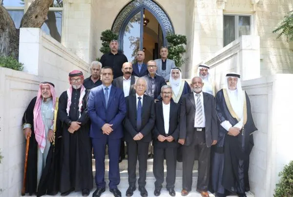 العيسوي يلتقي وفدا من مجلس عشائر جبل الخليل بالأردن