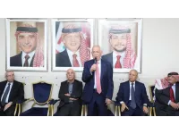 مندوبا عن الملك وولي العهد .. العيسوي يعزي الزريقات والسماوي