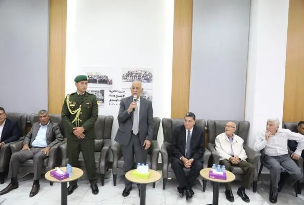 مندوبا عن الملك وولي العهد .. العيسوي يعزي العواملة