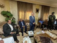 مندوبا عن الملك وولي العهد… العيسوي يعزي بوفاة المؤثر الاجتماعي الشاب الطرمان