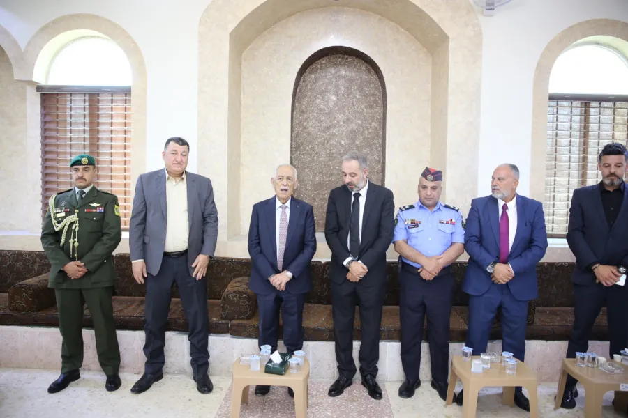 مندوبا عن الملك وولي العهد… العيسوي يعزي  الزعبي والحياصات