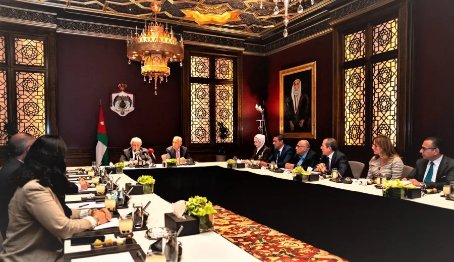 رئيس الديوان الملكي يرعى حفل توقيع اتفاقية انشاء فرع لمصنع الشفا للصناعات الغذائية بعجلون ضمن المبادرة الملكية للفروع الإنتاجية
