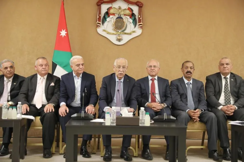 العيسوي يلتقي وفدا من هيئة الكرامة والوفاء