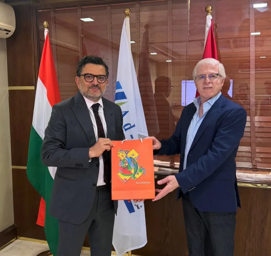 Indian ambassador visits IDMC offices in Amman to discuss investment opportunities