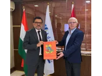 Indian ambassador visits IDMC offices in Amman to discuss investment opportunities