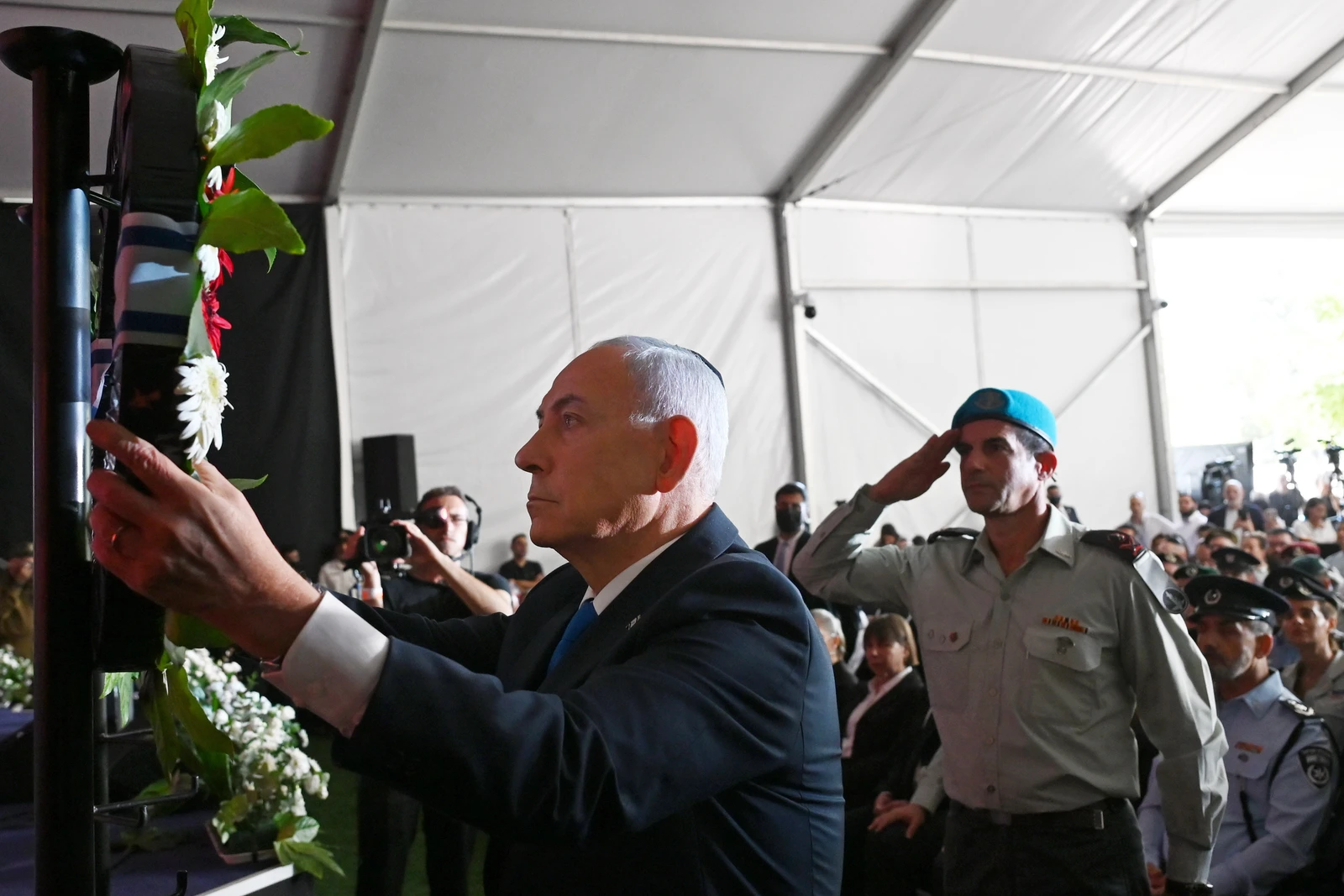 Former military secretary accuses Netanyahu of trying to alter Oct. 7 records
