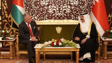 Photo of King holds talks with Bahrain monarch