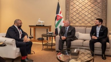 Photo of King , British Foreign Secretary discuss ways to reduce escalation in Palestinian territories