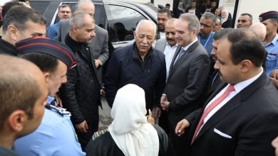 Photo of العيسوي يتفقد وحدة الرنين المغناطيسي بمستشفى معاذ بن جبل
