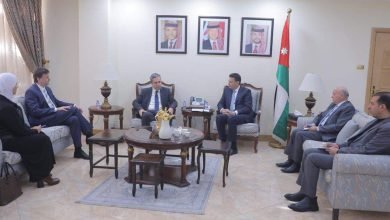 Photo of House speaker Safadi , Hungarian ambassador discuss Gaza , bilateral ties