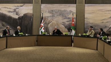 Photo of King says there will be no solution to Palestinian issue at Jordan’s expense