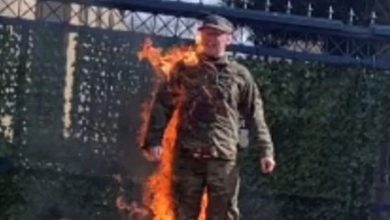 Photo of Air Force member has died after setting himself on fire outside the Israeli embassy in DC