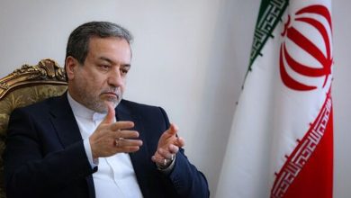 Photo of Safadi, Araghchi discuss rising tensions in Gaza and West Bank