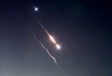 Photo of Iran launches salvo of ballistic missiles at Israel