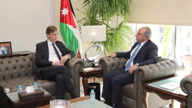 Photo of Amman Mayor discusses cooperation with German Ambassador