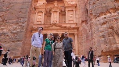 Photo of Romanian Foreign Minister visits Petra, discusses tourism cooperation