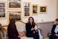 Photo of Queen meets Business, Professional Women Association member in Amman