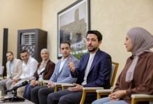 Photo of Crown Prince meets with Mafraq youth