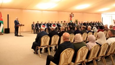 Photo of مندوباً عن الملك.. العيسوي يودع بعثة حج المكرمة الملكية لأسر الشهداء والمصابين العسكريين