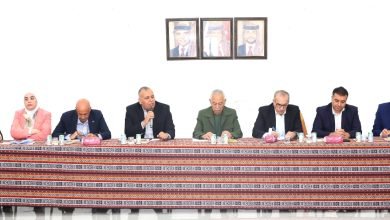 Photo of متابعة لزيارة الملك .. العيسوي يناقش مطالب واحتياجات لواء الجفر