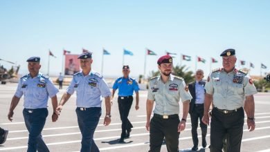 Photo of Deputising for King, Crown Prince attends graduation of 54th class of air force cadets