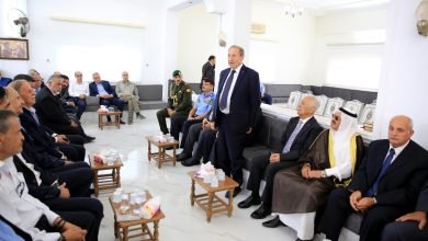 Photo of مندوبا عن الملك وولي العهد …العيسوي يعزي بوفاة الوزير والبرلماني الاسبق عبدالرزاق طبيشات