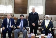 Photo of مندوبا عن الملك وولي العهد .. العيسوي يعزي الخماش وجبران