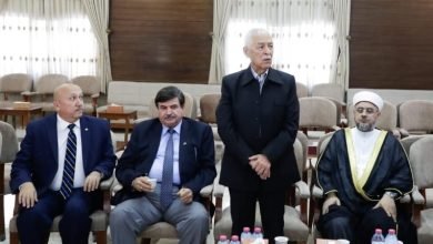 Photo of مندوبا عن الملك وولي العهد .. العيسوي يعزي الخماش وجبران