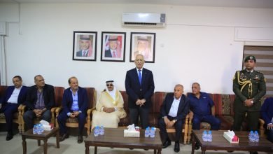 Photo of مندوبا عن الملك وولي العهد..العيسوي يعزي عشائر الزبيدي والعرموطي وحدادين والعبداللات العمرو
