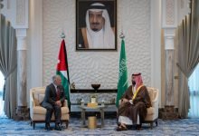 Photo of King meets with Saudi crown prince in Neom