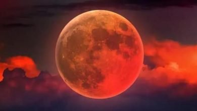 Photo of Rare total lunar eclipse to be visible in Jordan Sunday