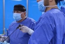 Photo of Khrais performs sleeve gastrectomy on 340-kg patient