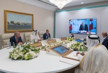 Photo of King, Qatar emir, Egypt president hold video call with leaders of France, UK, Canada