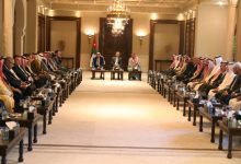 Photo of العيسوي يلتقي وفدا من عشائر بئر السبع وممثلين عن جمعية الرواد للفنون التشكيلي