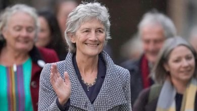 Photo of Connolly declared president of Ireland after landslide win