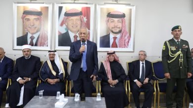 Photo of مندوبا عن الملك وولي العهد.. العيسوي يعزي عشيرة المجالي