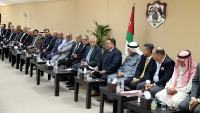 Photo of رئيس الديوان الملكي يلتقي أكثر من200  شخصية من أبناء غزة المقيمين بالأردن