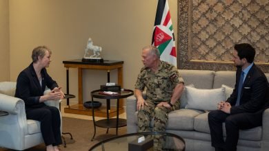 Photo of King receives UK FM