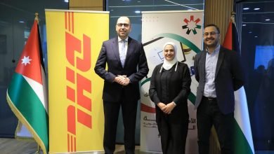 Photo of DHL Express supports training for 100 E-commerce graduates