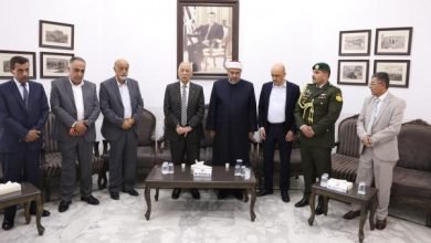 Photo of مندوبا عن الملك وولي العهد… العيسوي يعزي عشيرتي القعقاع والقرعان