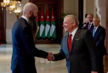 Photo of King accepts credentials of new ambassadors