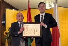 Photo of UNRWA Health Director Seita receives Japan’s Foreign Minister Commendation