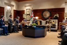 Photo of King receives China FM